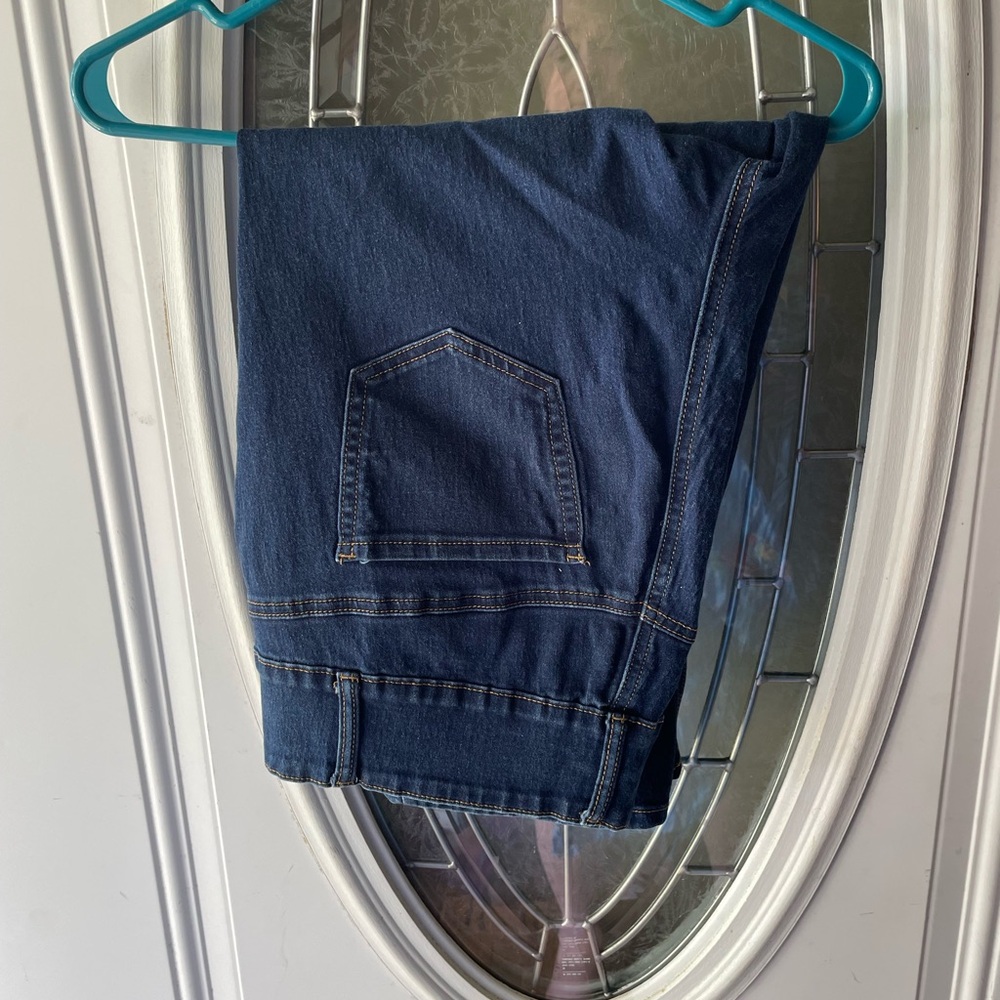 NWOT- Copperflash Capris